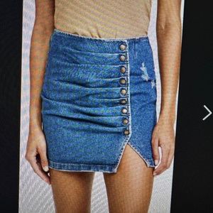 Retrofete Willa denim skirt New with tags